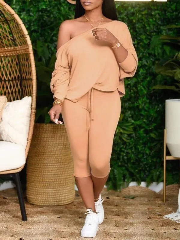 Gorgeousladie Boat-Neck Top & Clam Digger Pants Set