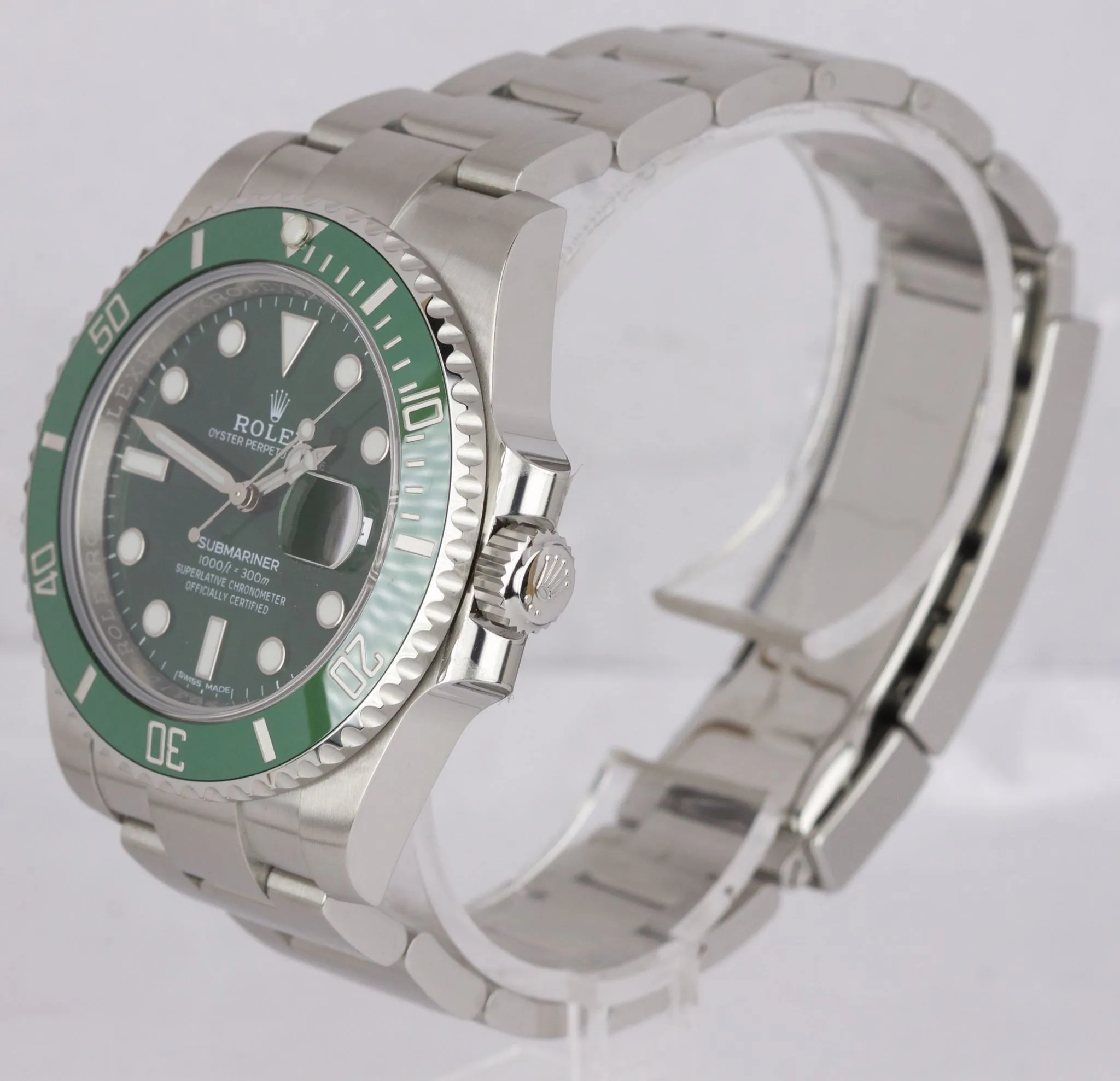 LNIB MINT 2019 Rolex Submariner Date Hulk 116610 LV Green Ceramic 40mm Watch